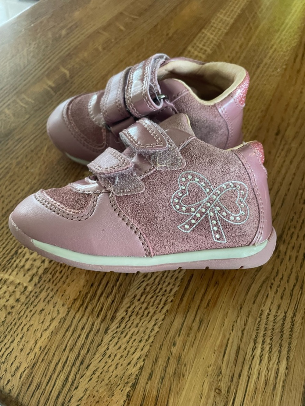 Geox Toddler Girls Leather Shoes Size 4.5 Pink/Purple Rhinestone Bow Like New